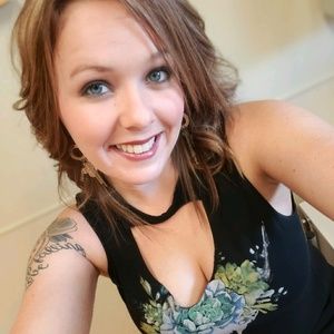 Meet your Posher, Brianna